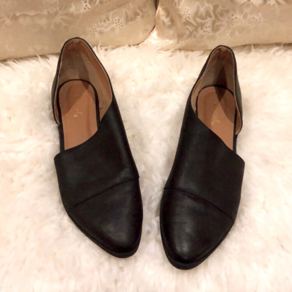 Qupid Flats